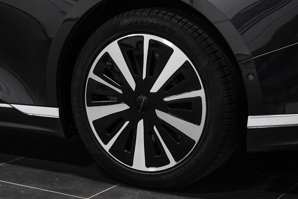 Used 2024 Lucid Air Touring image 57