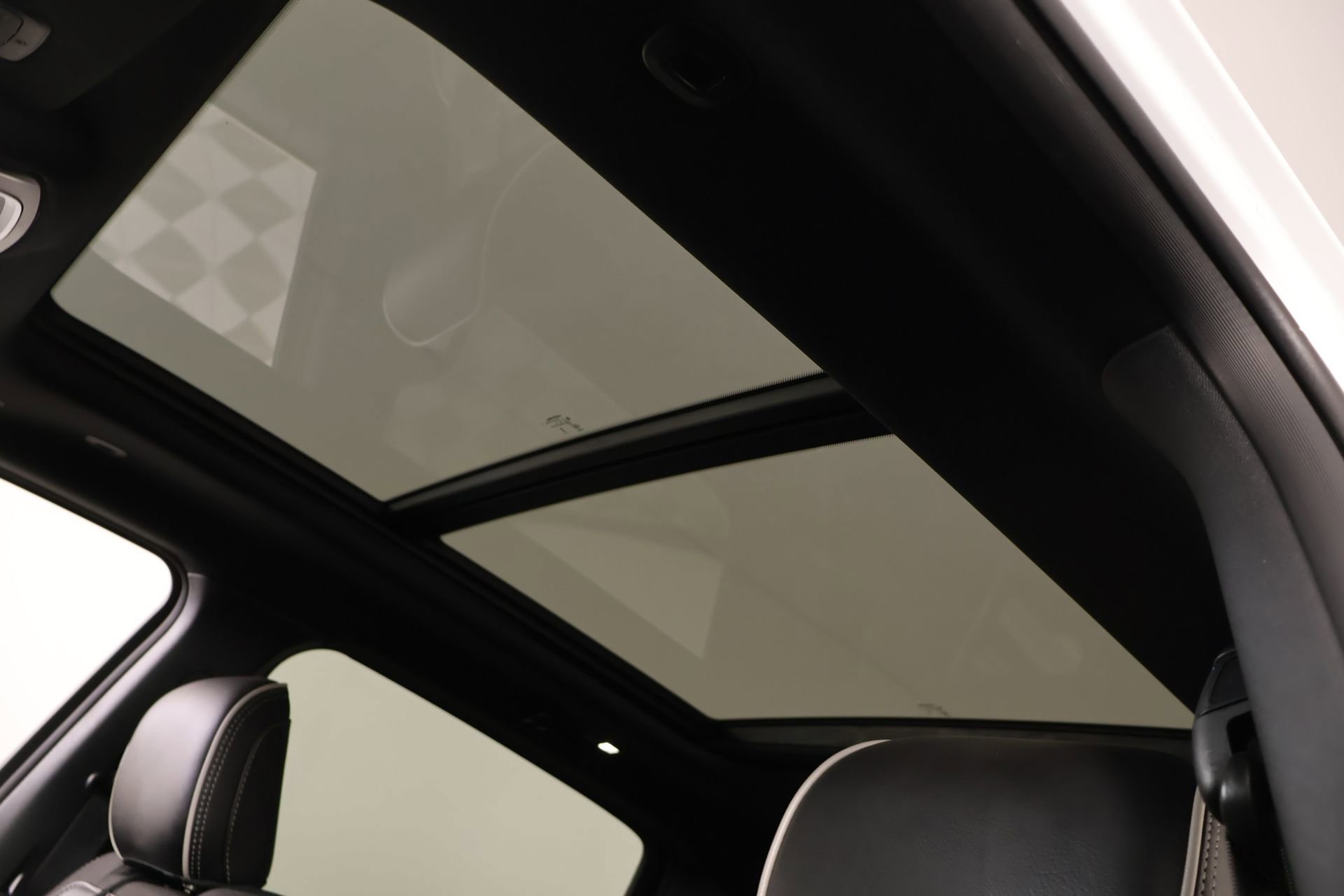 Used 2025 RAM 1500 Limited image 16