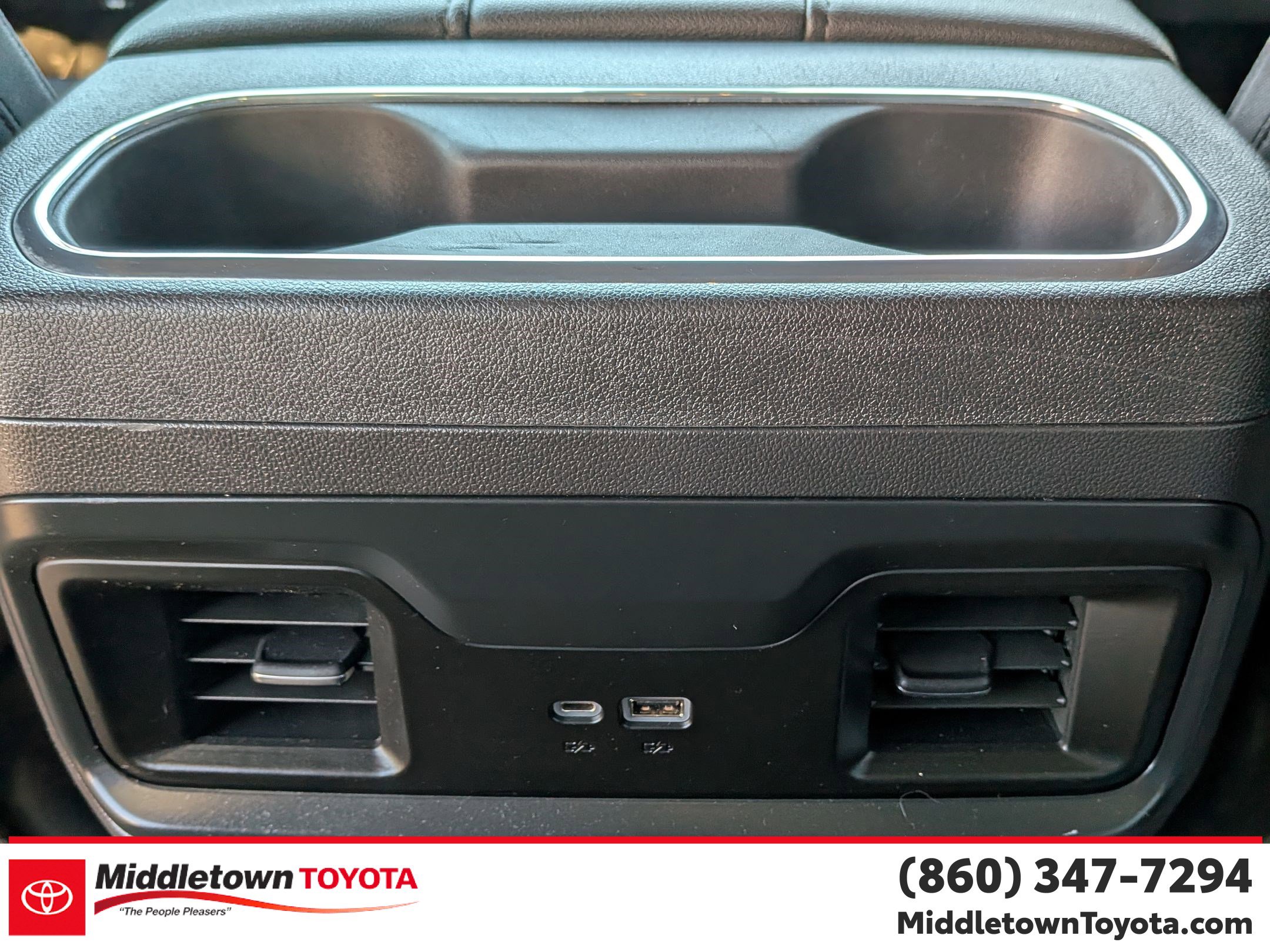 Used 2024 Chevrolet Silverado 1500 LT Trail Boss w/ Convenience Package II AWD/4WD image 30