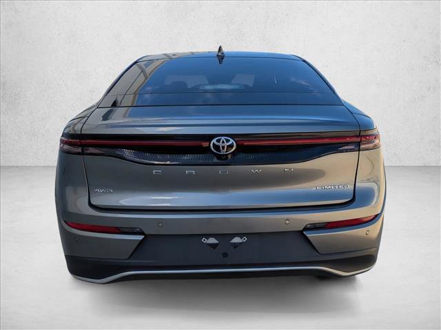Used 2023 Toyota Crown Limited image 6