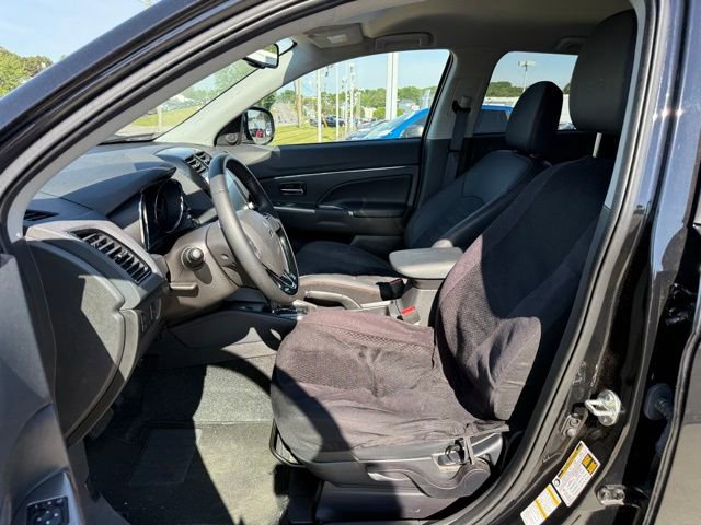 Used 2022 Mitsubishi Outlander Sport SE AWD/4WD image 15