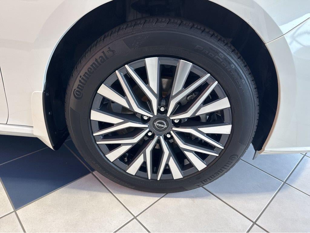 Used 2023 Nissan Altima 2.5 SV AWD/4WD image 7