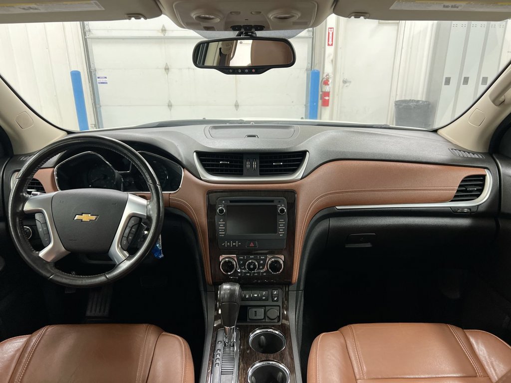 Used 2015 Chevrolet Traverse LT AWD/4WD image 10