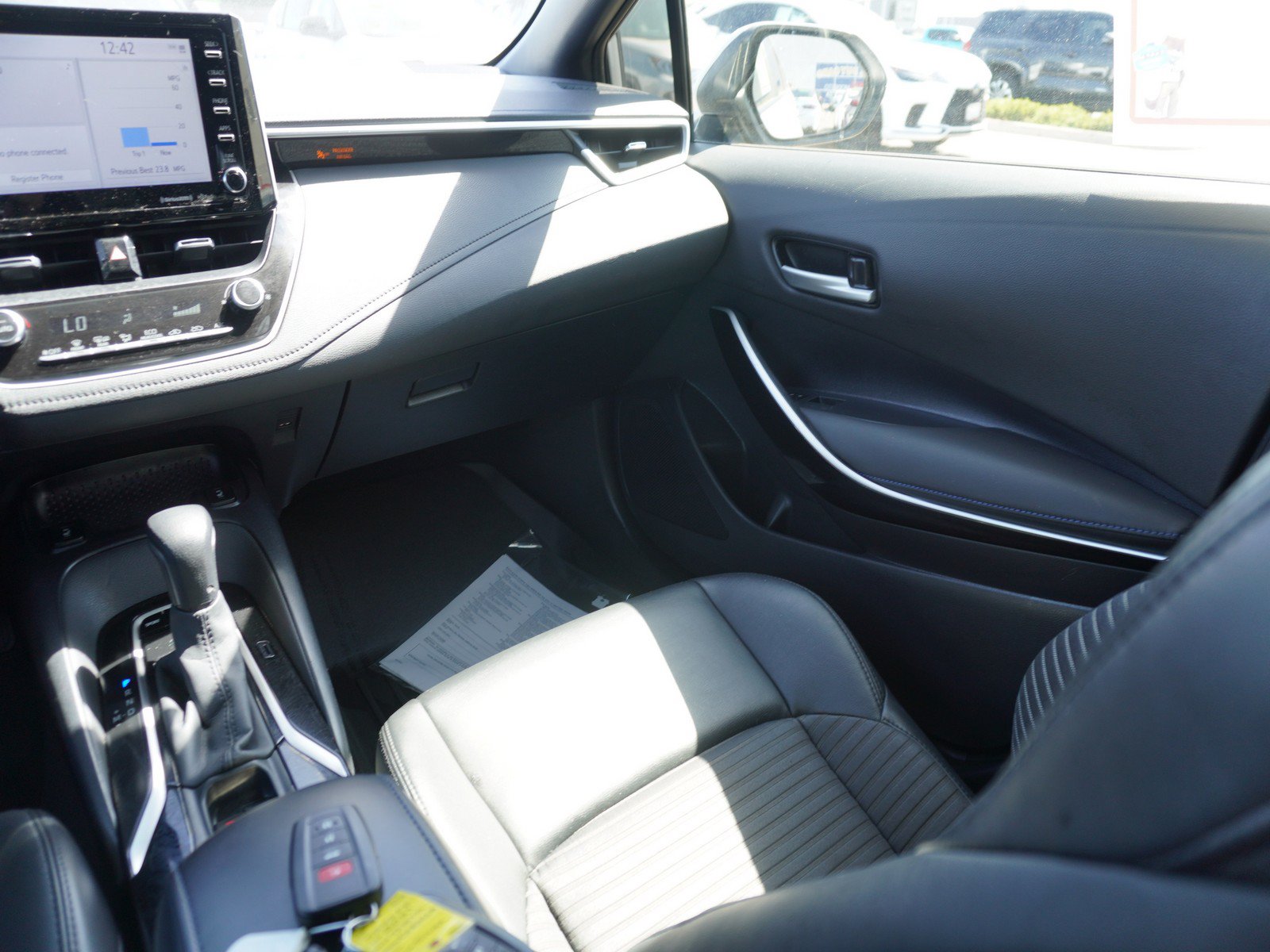 Used 2021 Toyota Corolla XSE w/ Carpet Mat Package (TMS) FWD image 16