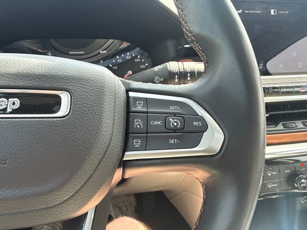 Used 2022 Jeep Compass Limited w/ Sun and Sound Group image 19