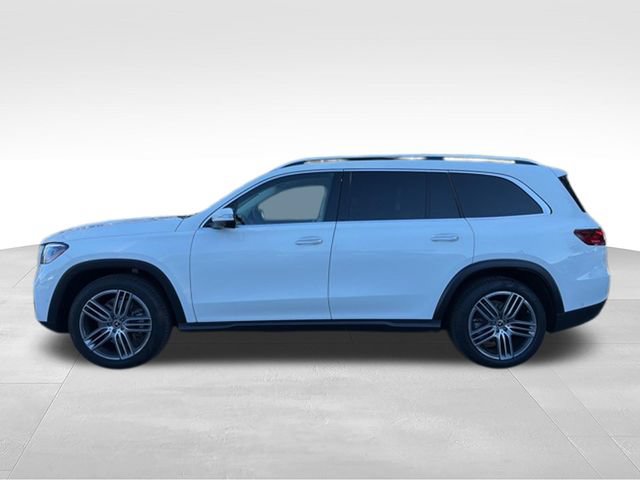 Used 2026 Mercedes-Benz GLS 450 4MATIC image 3