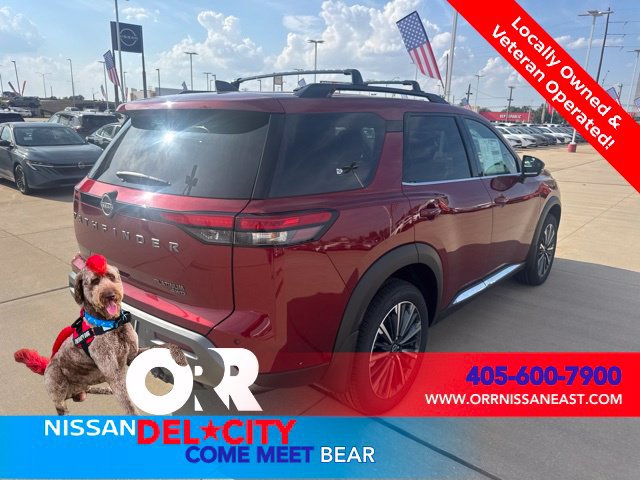 New 2026 Nissan Pathfinder Platinum w/ Accent Package AWD/4WD image 5