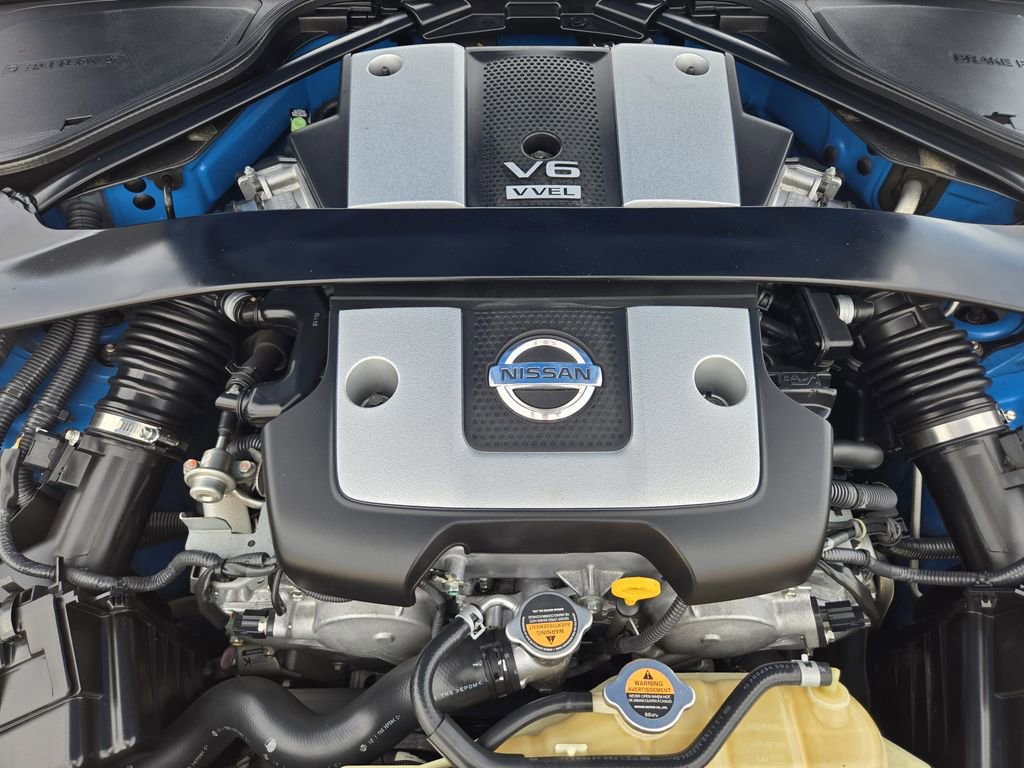 Used 2012 Nissan 370Z Touring w/ Sport Pkg RWD image 31