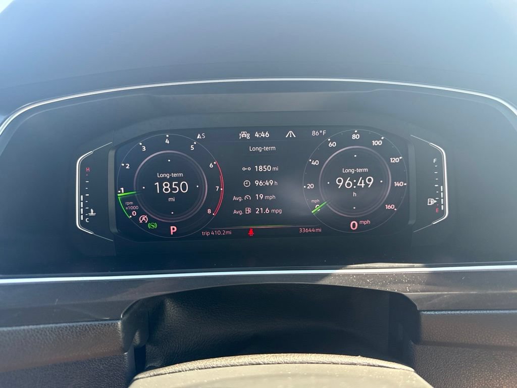Used 2024 Volkswagen Tiguan SEL R-Line AWD/4WD image 12
