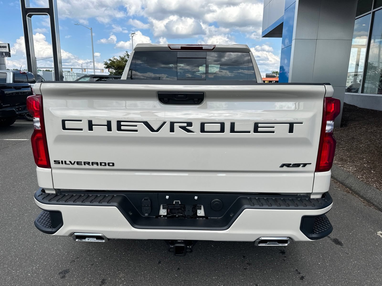 New 2026 Chevrolet Silverado 1500 RST w/ Convenience Package II AWD/4WD image 6