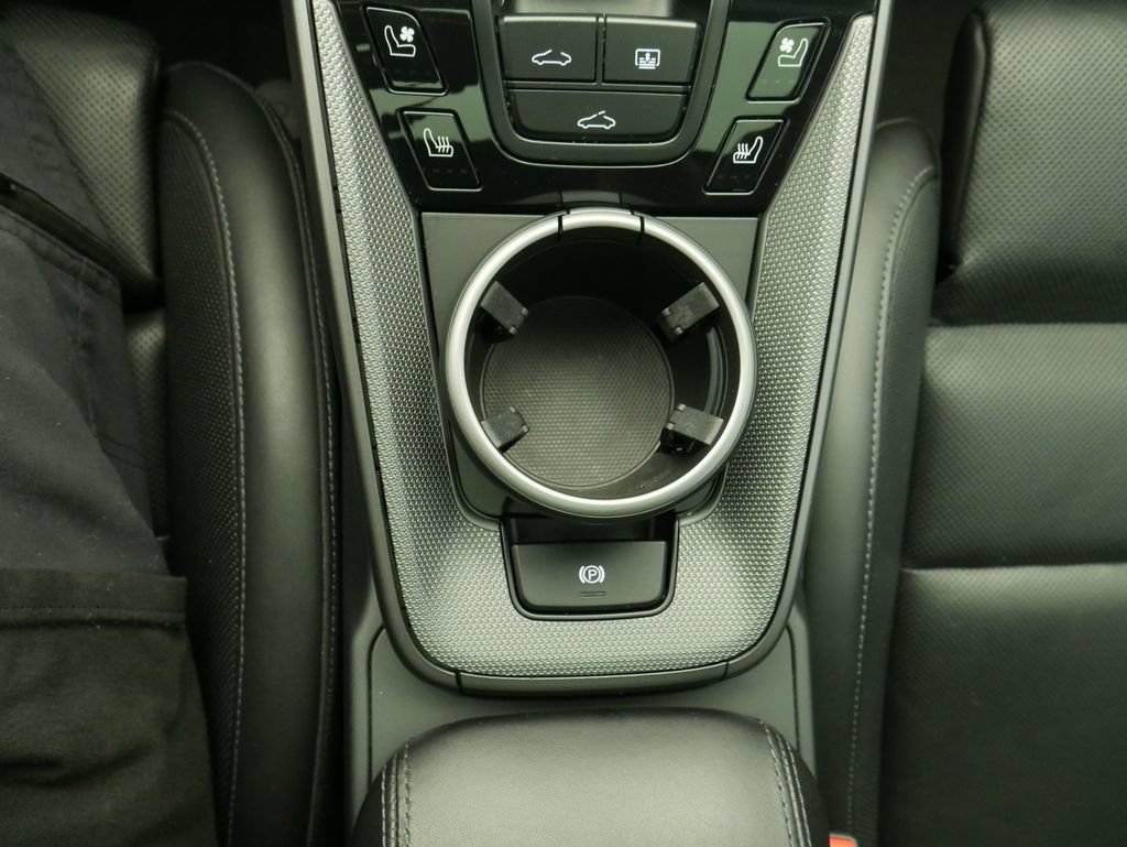 Certified 2020 Porsche 911 Carrera 4S AWD/4WD image 25