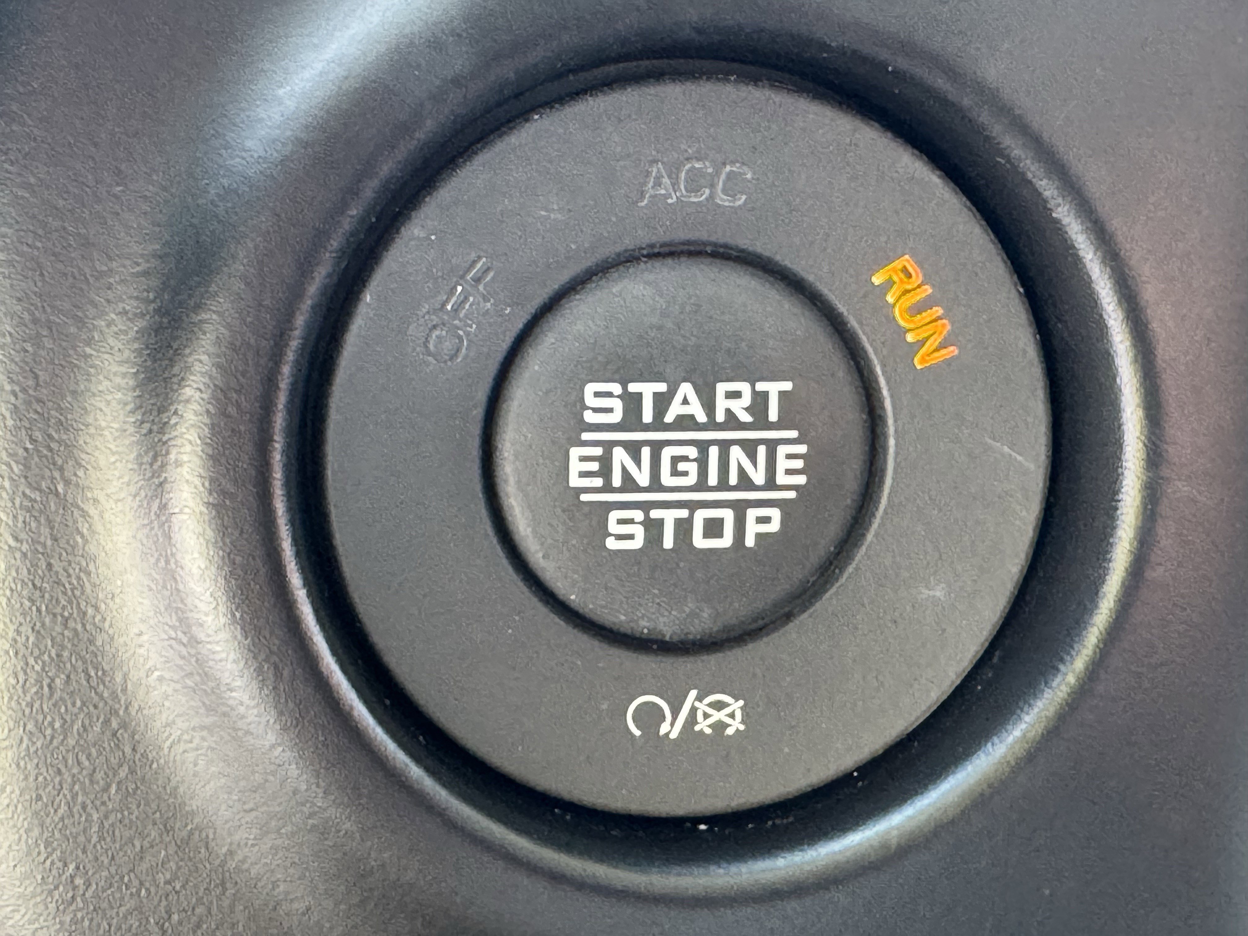 Used 2023 Jeep Wrangler Sahara AWD/4WD image 22