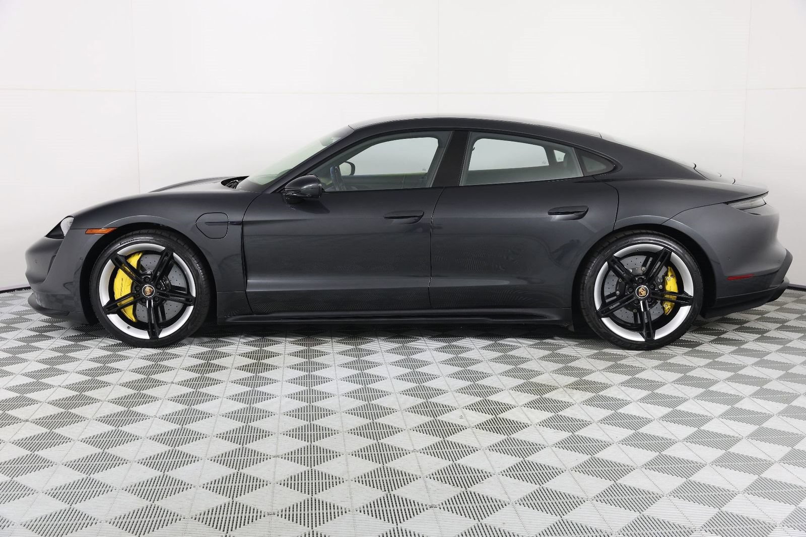 Certified 2020 Porsche Taycan Turbo S AWD/4WD image 2