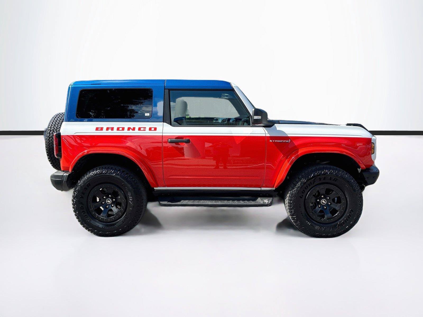 Used 2025 Ford Bronco Stroppe Edition AWD/4WD image 8