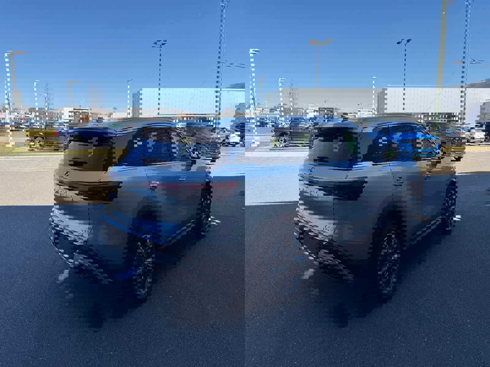 Used 2024 INFINITI QX60 Luxe image 3