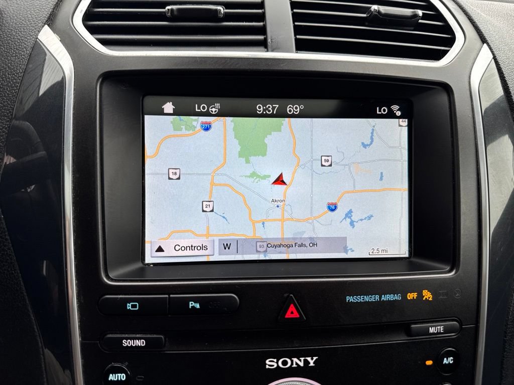 Used 2019 Ford Explorer Limited w/ Class III Trailer Tow Package AWD/4WD image 8