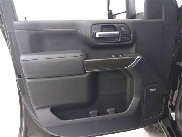 Used 2023 GMC Sierra 3500 AT4 w/ AT4 Premium Plus Package image 37