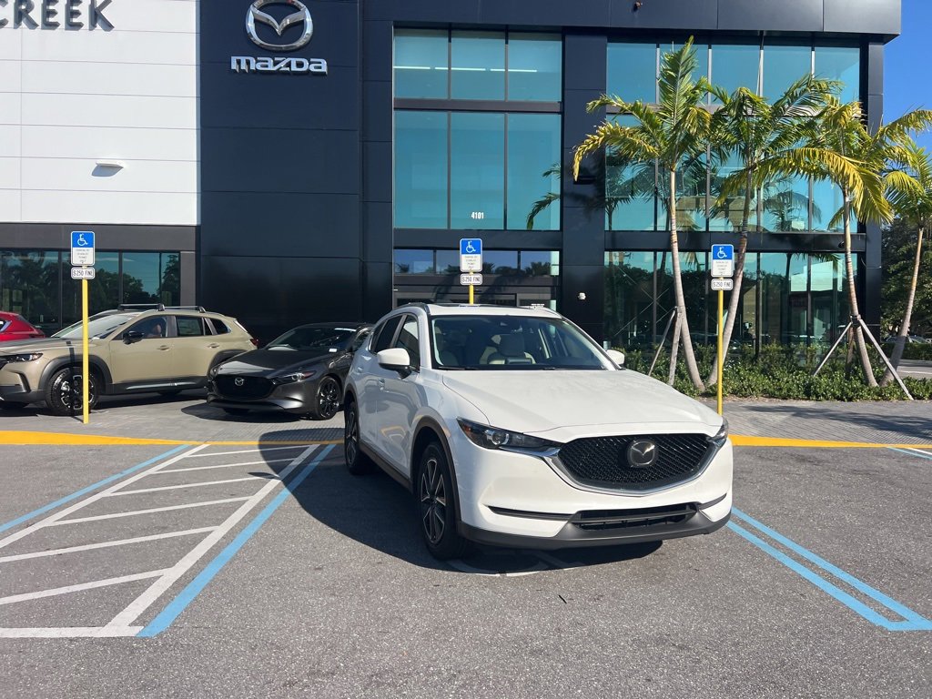 Used 2018 MAZDA CX-5 Touring w/ Preferred Equipment Package image 4