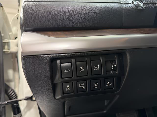 Used 2016 Subaru Outback 2.5i Limited AWD/4WD image 16