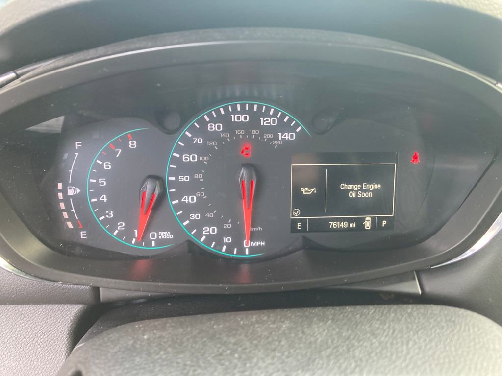 Used 2018 Chevrolet Trax LT w/ LT Convenience Package image 19