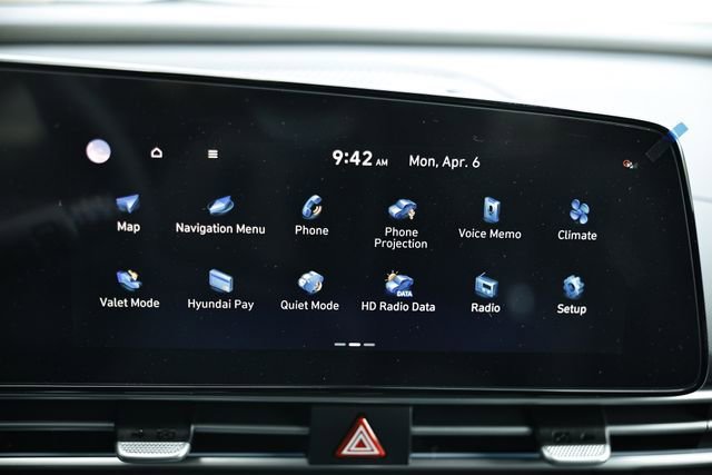 New 2026 Hyundai Elantra Limited FWD image 13