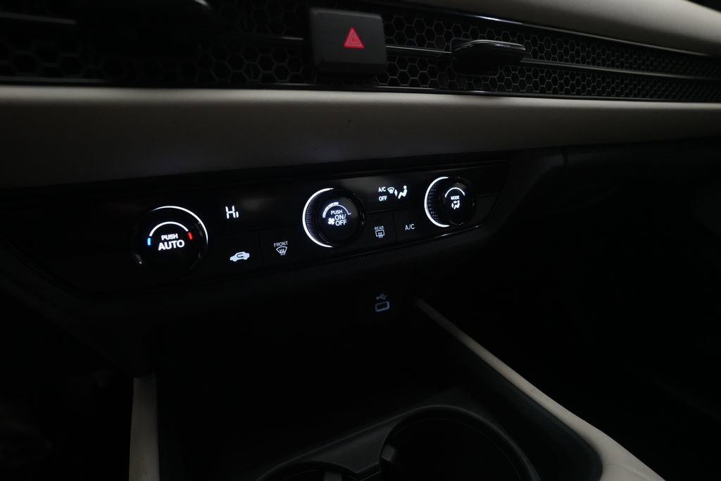 Certified 2025 Honda HR-V LX image 18