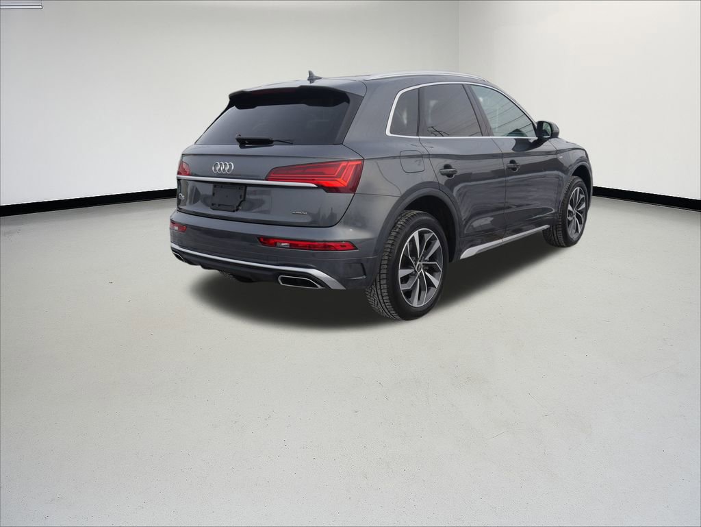 Certified 2023 Audi Q5 2.0T Premium w/ Convenience Package image 5