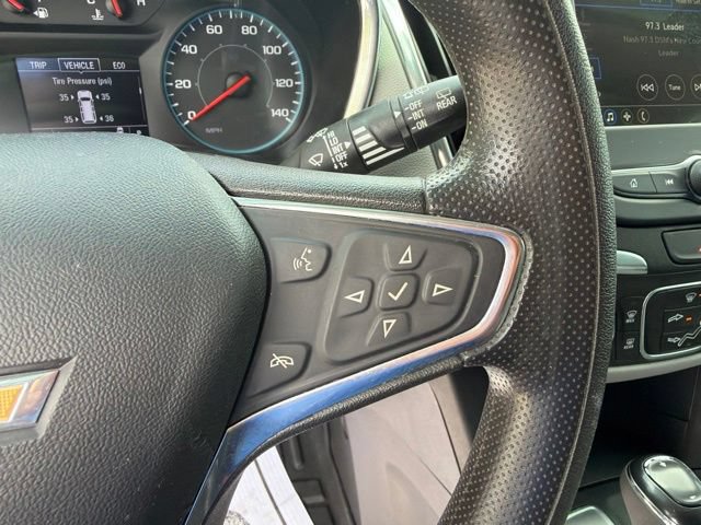 Used 2019 Chevrolet Equinox LS w/ LS Convenience Package FWD image 31
