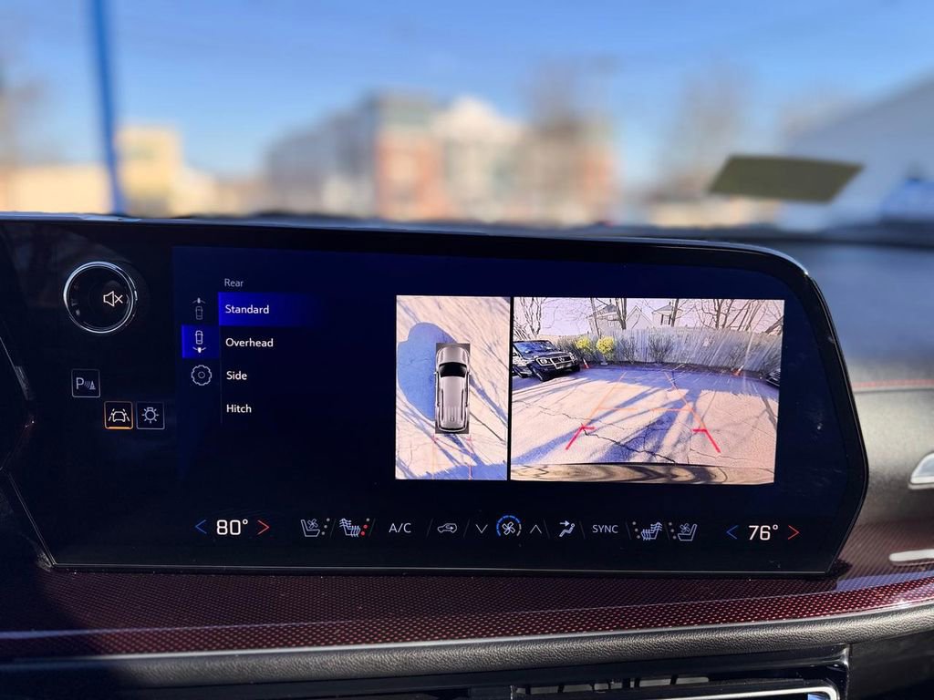 Used 2024 Chevrolet Traverse RS w/ LPO, Floor Liner Package image 16