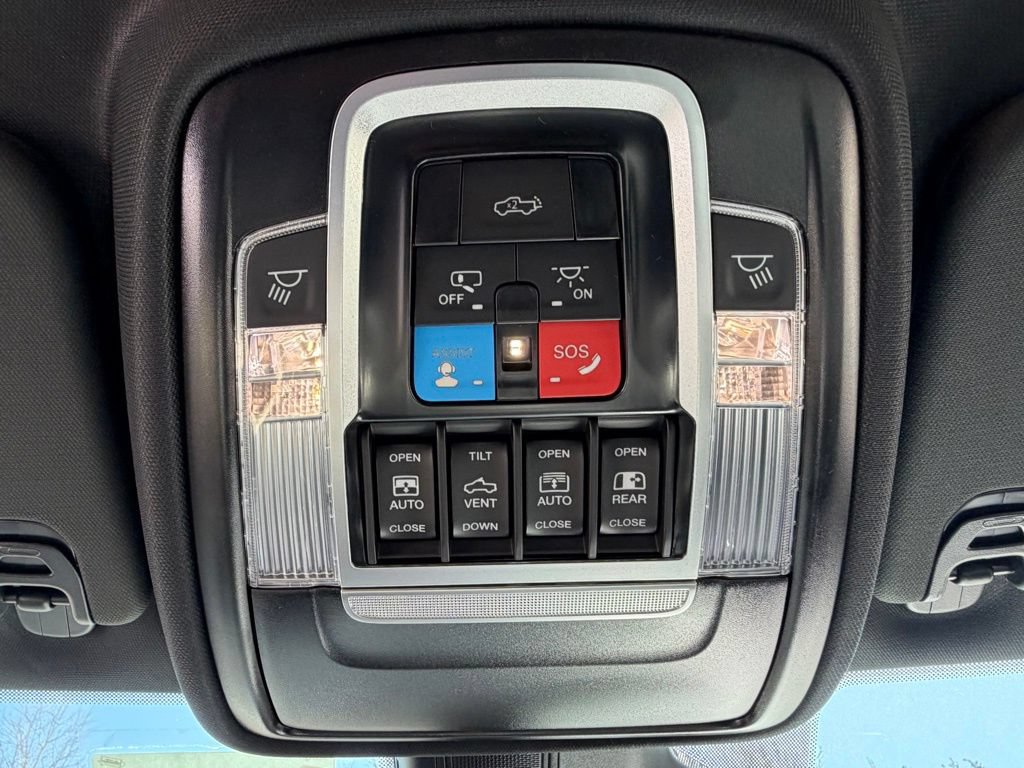 New 2026 RAM 1500 4x4 Crew Cab image 26