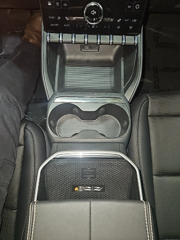 New 2026 GMC Terrain Elevation w/ Elevation Premium Package image 15