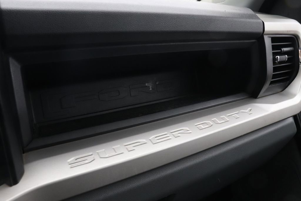 Used 2024 Ford F550 4x4 Crew Cab Super Duty image 28