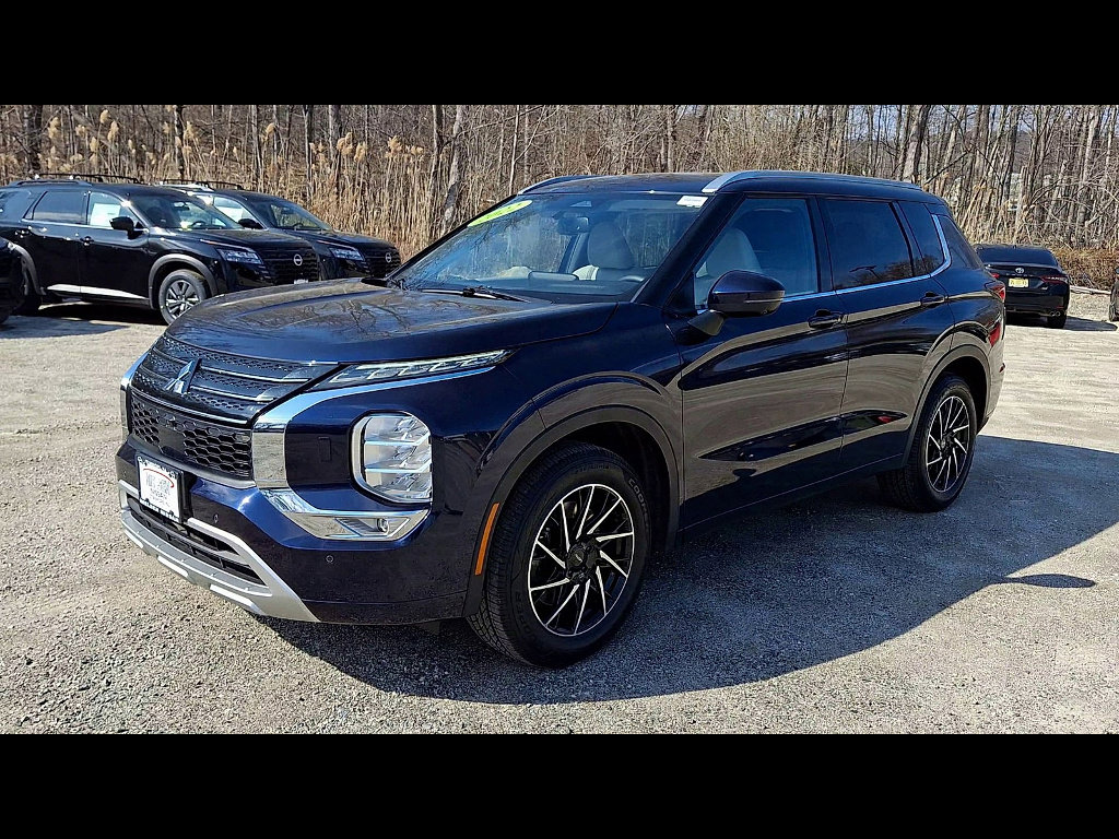 Used 2022 Mitsubishi Outlander SEL image 4