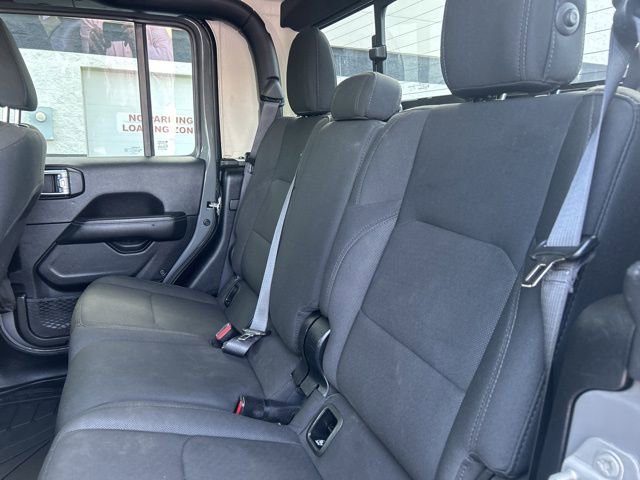Used 2023 Jeep Gladiator Overland image 25