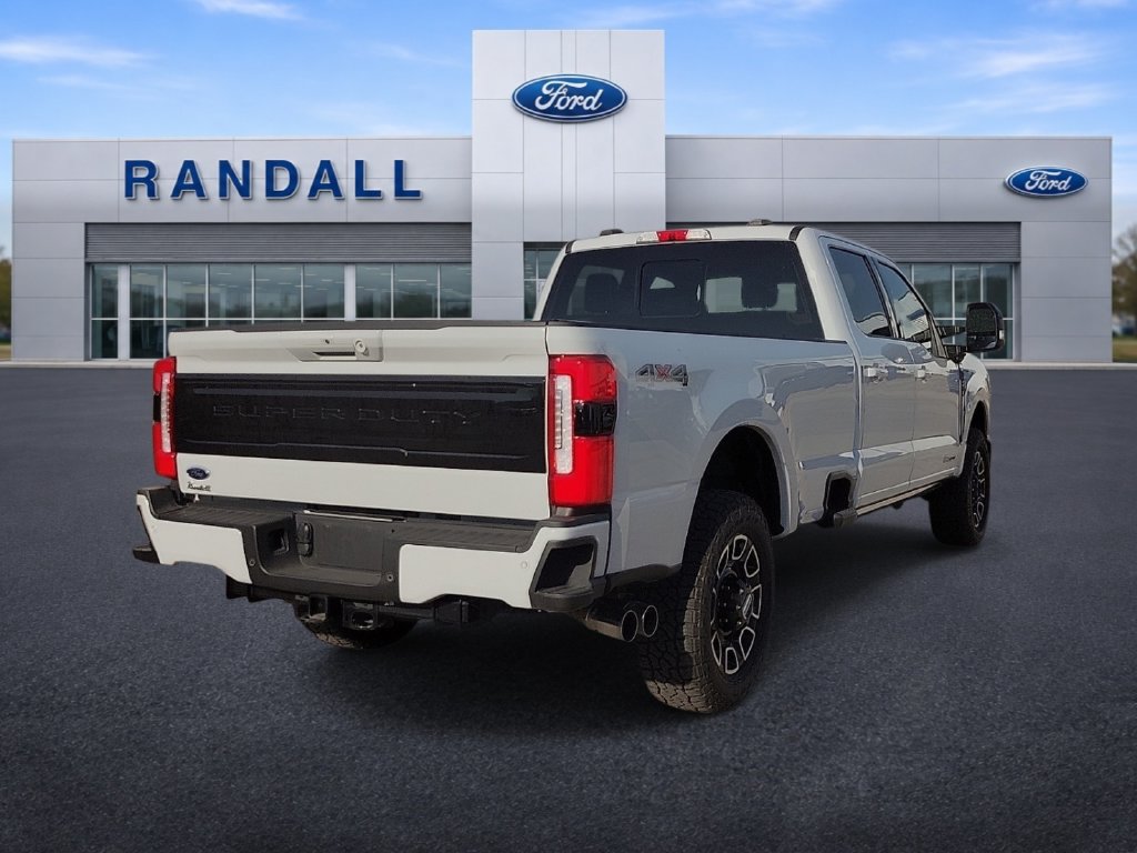 Used 2026 Ford F250 Platinum AWD/4WD image 5