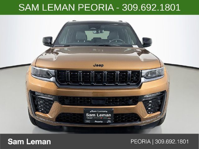 New 2027 Jeep Grand Cherokee Summit AWD/4WD image 2
