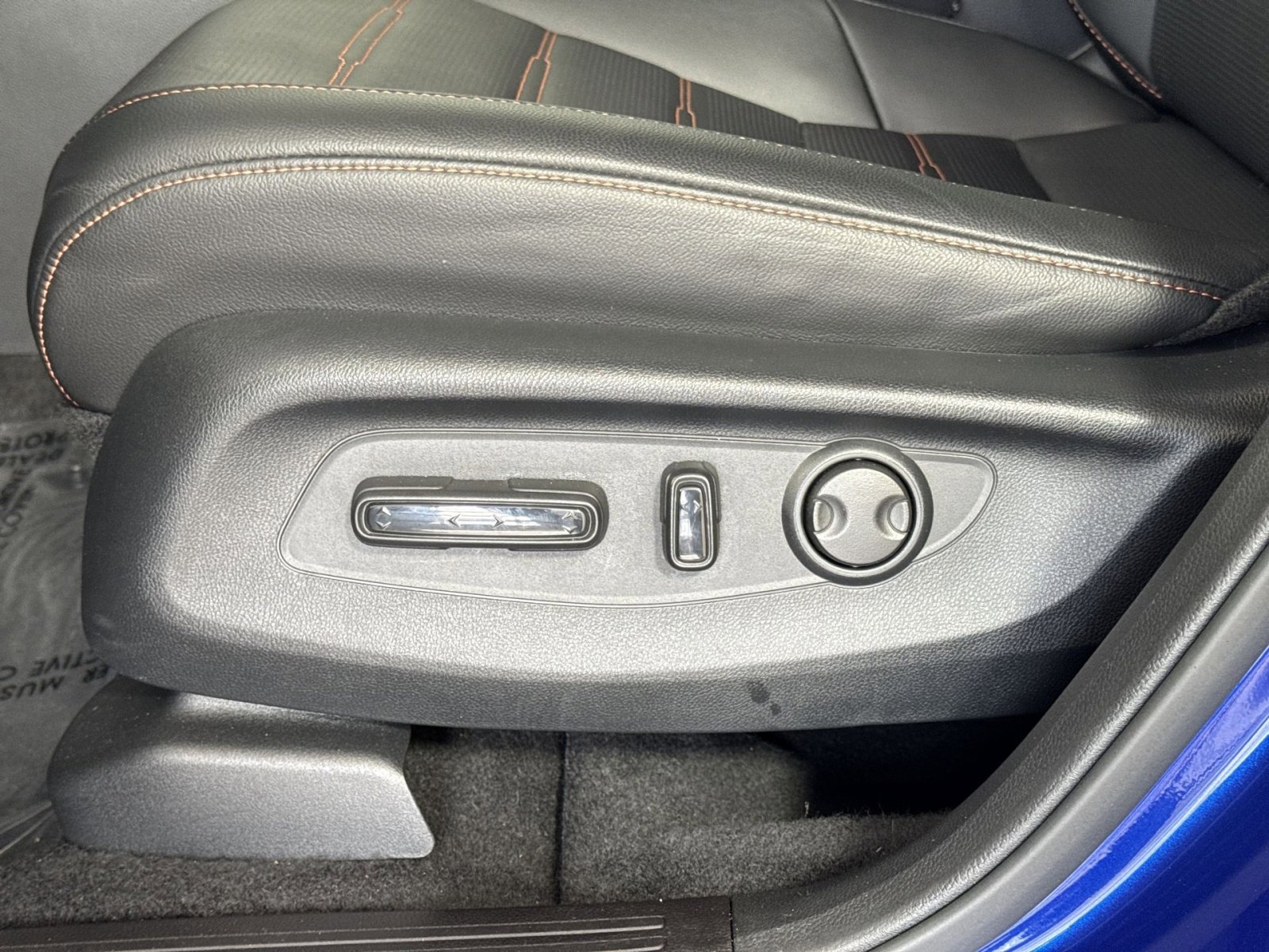 Used 2025 Honda CR-V Sport Touring image 14