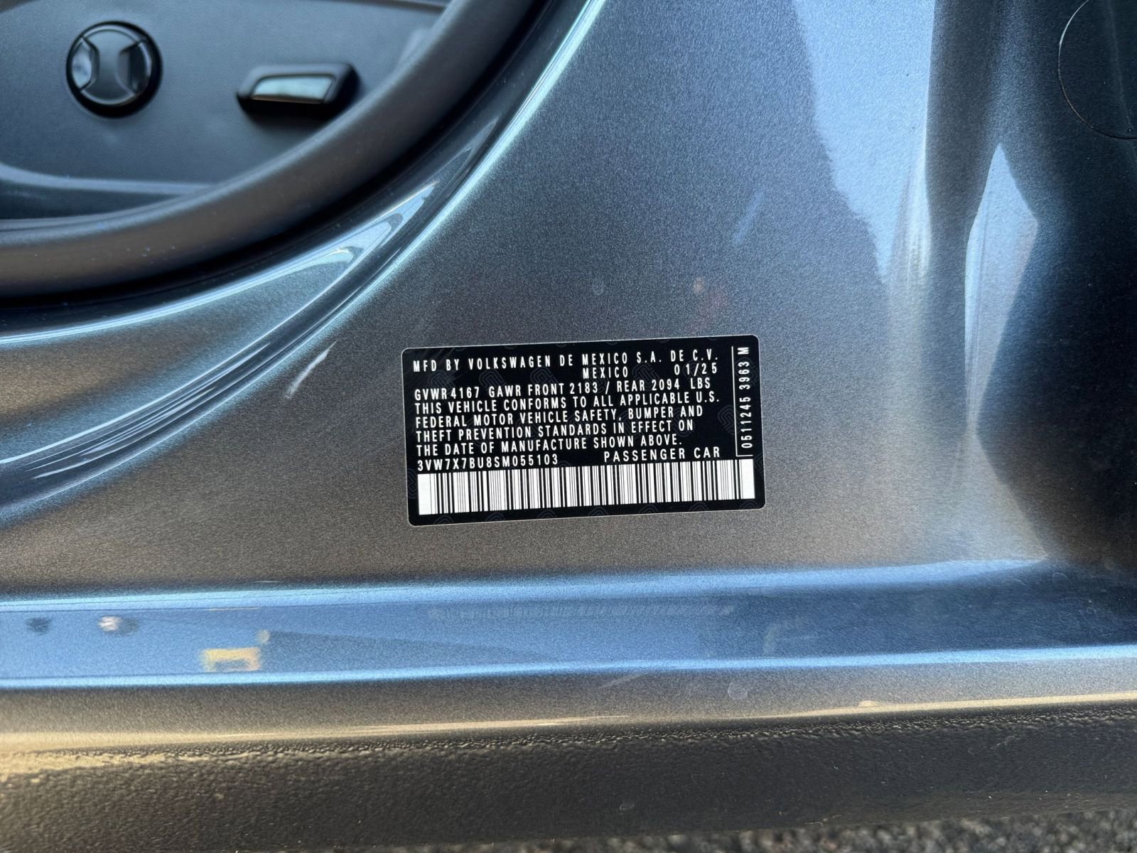 Used 2025 Volkswagen Jetta SE image 23