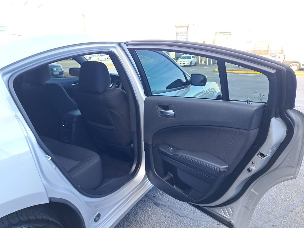 Used 2023 Dodge Charger SXT w/ Blacktop Package image 14
