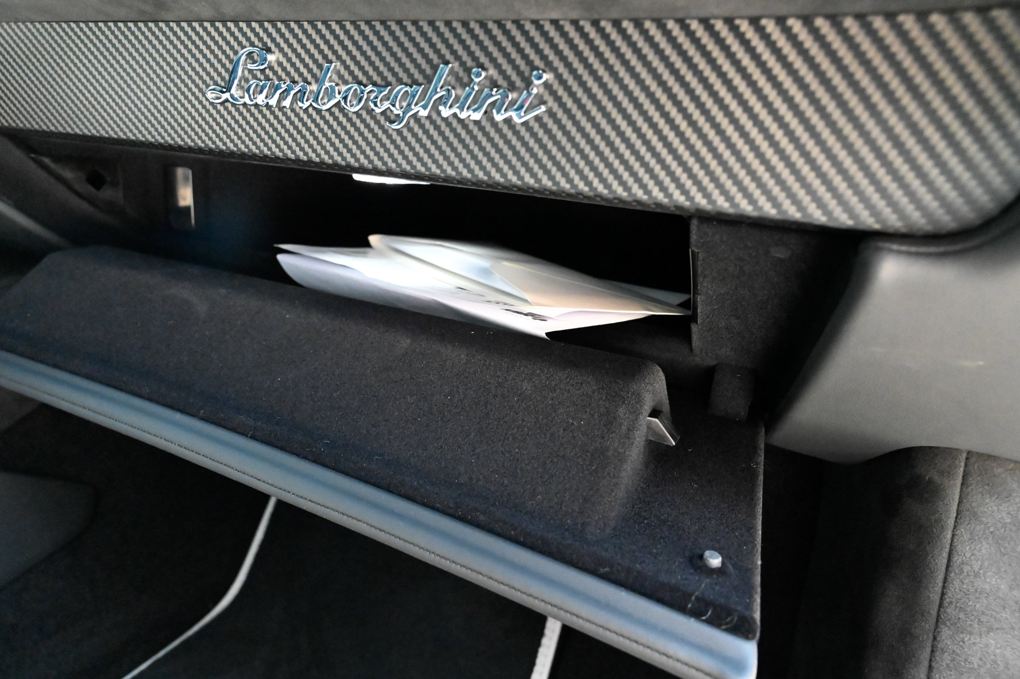 Used 2024 Lamborghini Huracan Tecnica RWD image 45
