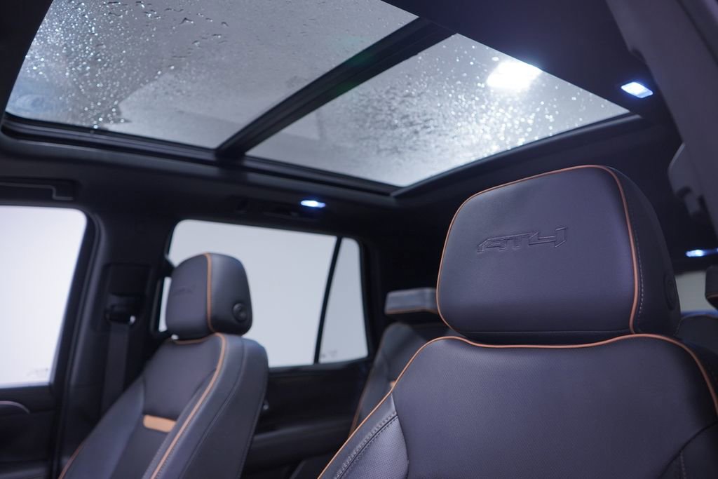 Used 2024 GMC Yukon AT4 w/ AT4 Premium Plus Package image 8