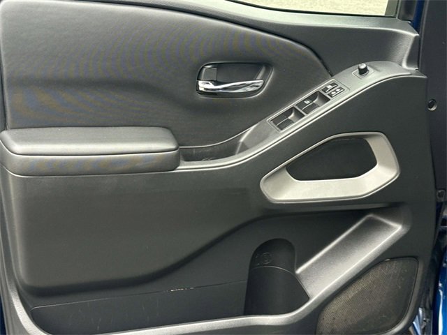 Certified 2023 Nissan Frontier SV image 23