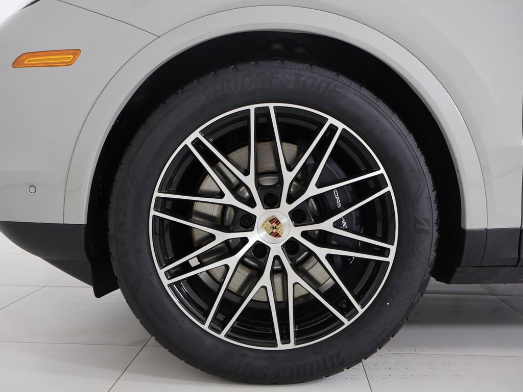 New 2026 Porsche Cayenne E-Hybrid image 32