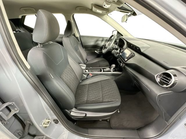 Used 2022 Nissan Kicks SV image 27