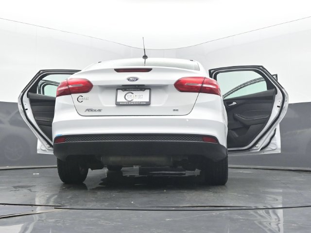 Used 2017 Ford Focus SE FWD image 56