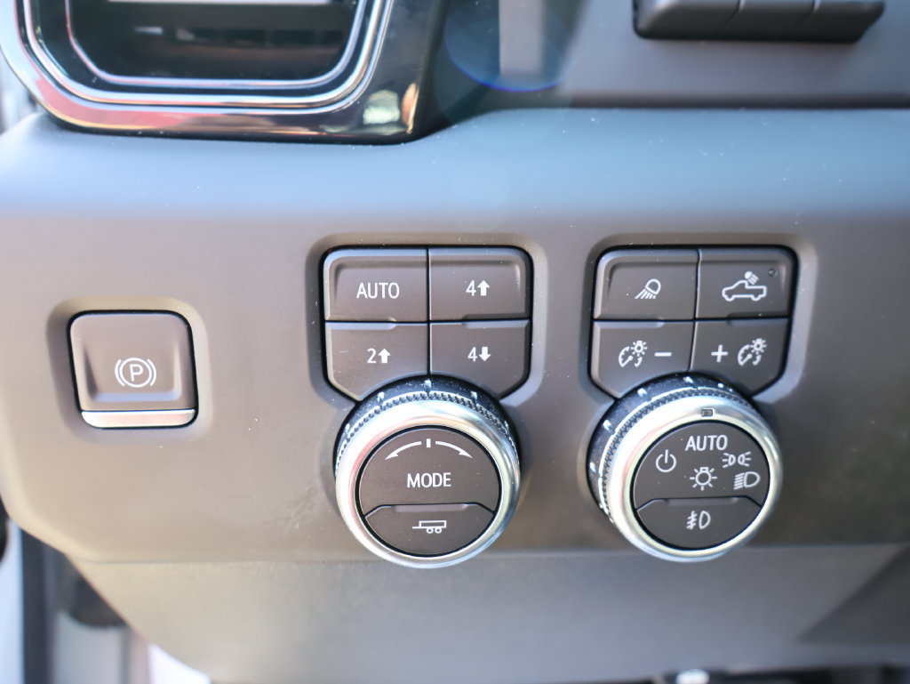 Certified 2024 GMC Sierra 2500 AT4 w/ AT4 Premium Plus Package AWD/4WD image 13