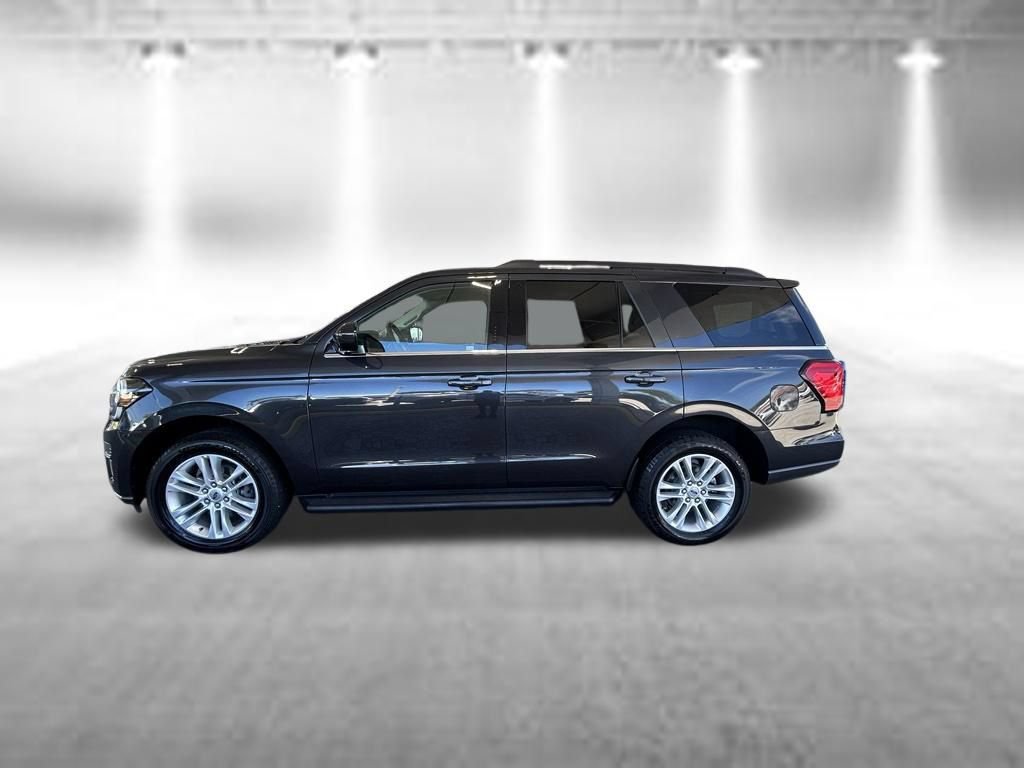 Certified 2024 Ford Expedition XLT RWD image 8