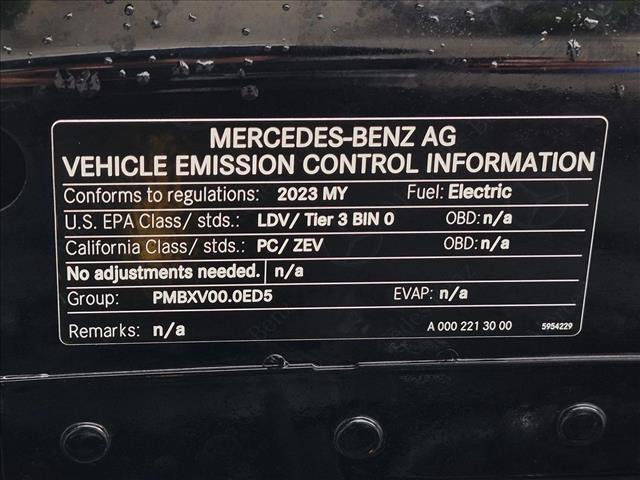 Used 2023 Mercedes-Benz EQB 300 4MATIC w/ Pinnacle Package image 22