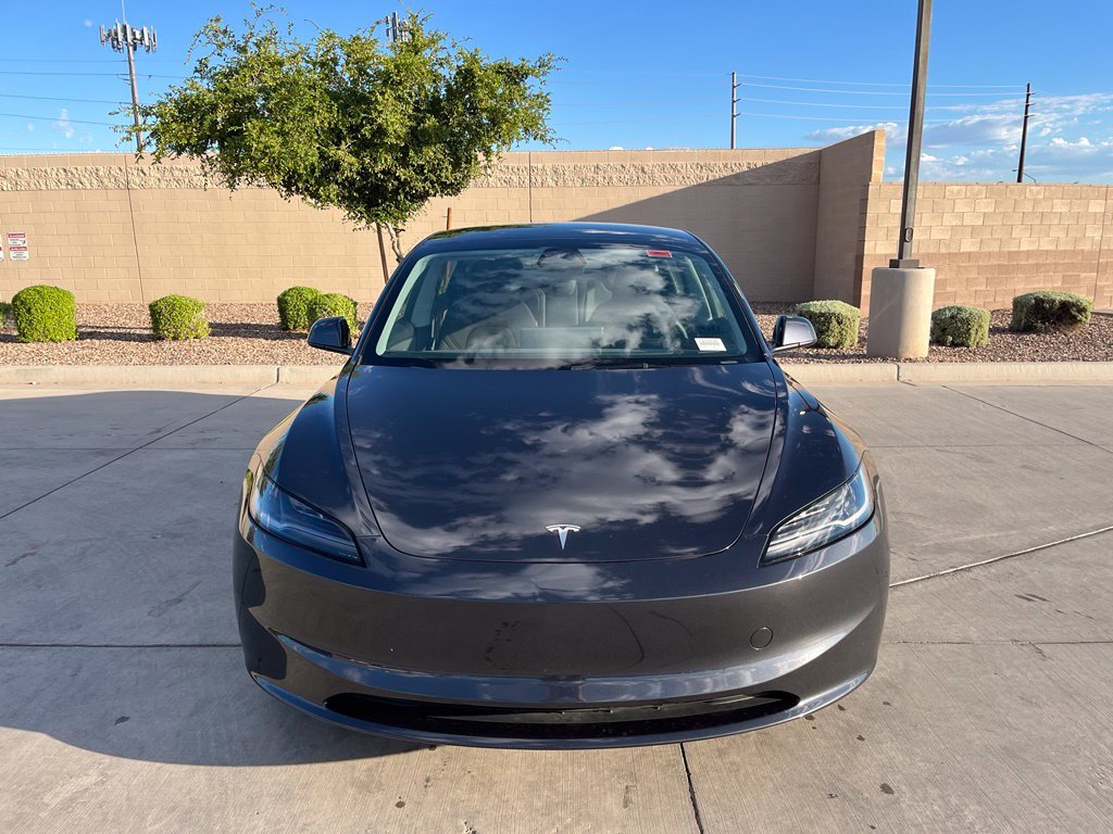 Used 2025 Tesla Model 3 Long Range RWD image 3