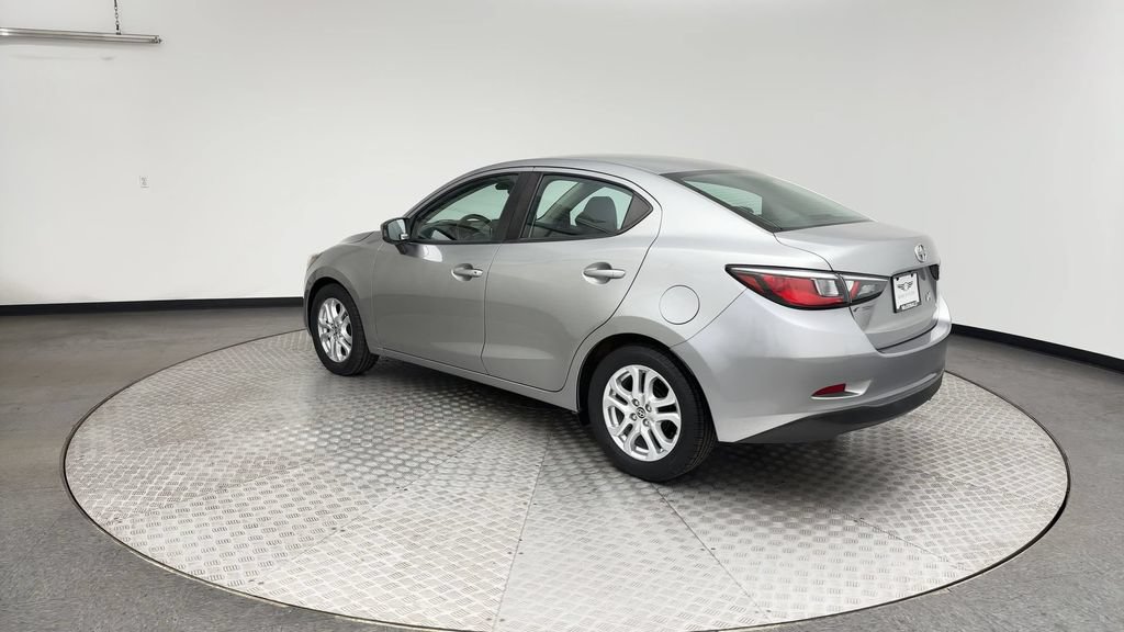 Used 2016 Scion iA FWD image 4
